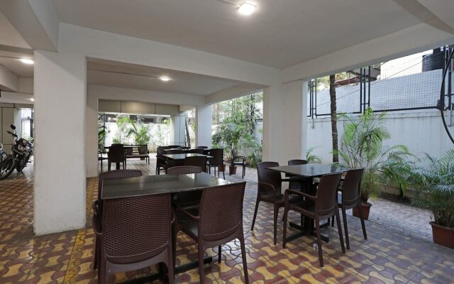 OYO 541 Apartment Hotel Siesta Springs