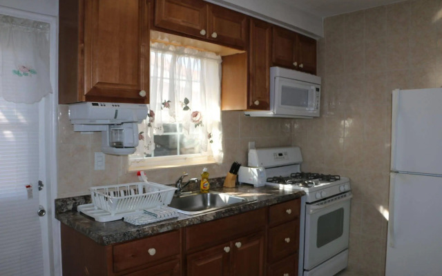 Breakaway Inn