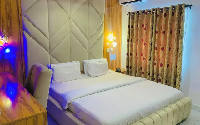 Vienna International Hotel