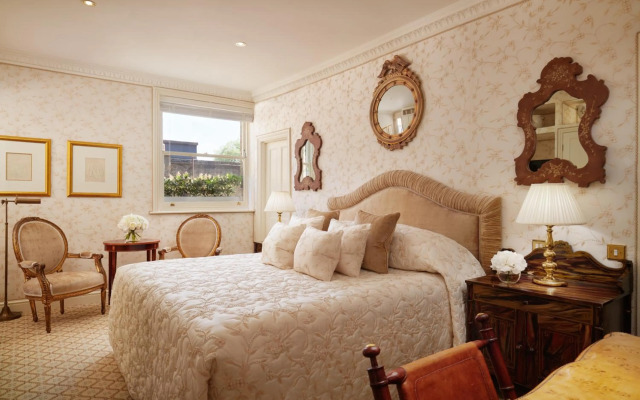 The Egerton House Hotel