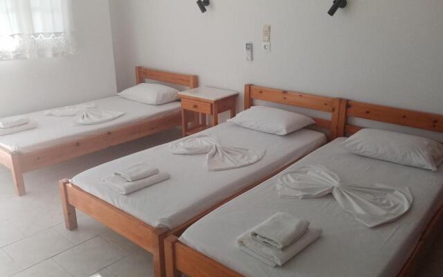 Nikolas Naousa Guesthouse I