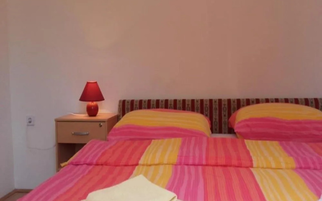 Apartments Smilje & Maslina