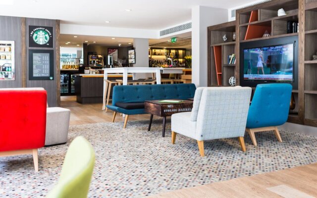 Holiday Inn London Camden Lock by IHG
