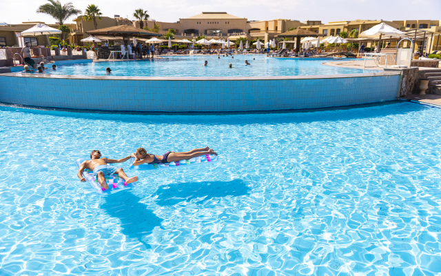 Three Corners Fayrouz Plaza Beach Resort