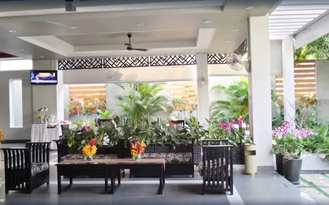 Best May Hotel