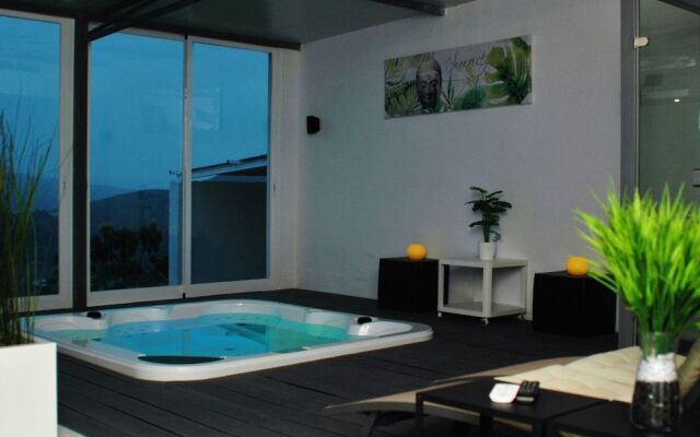 Jingtu Wellness & Spa Resort