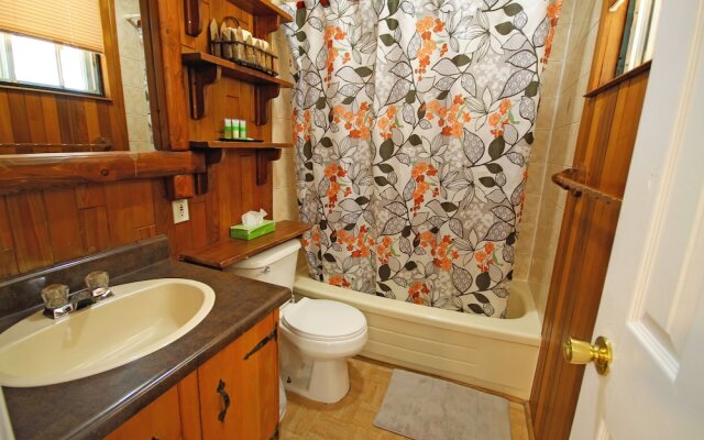 128 Birch View Trail