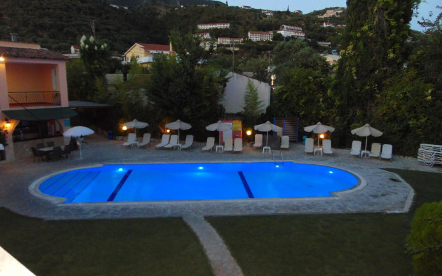 Annaliza Aparthotel
