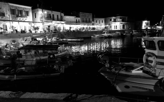 Calme Suites Mani