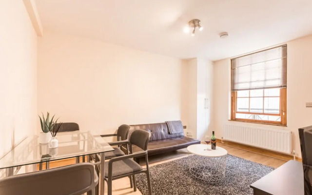 The Martlett Court Residence I