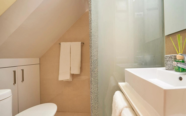 Lisbon Luxury Apartment Bairro Alto 5