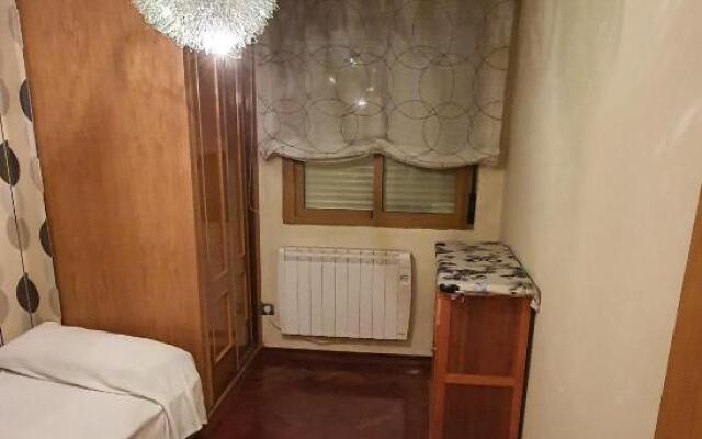 APARTAMENTO 300 m DE LA PLAYA DE SILGAR
