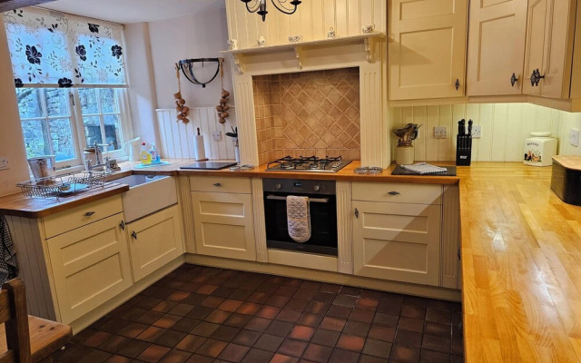 Beautiful 3-bed House in Longnor Near Buxton