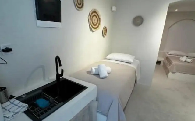 White Sand Cave Suite