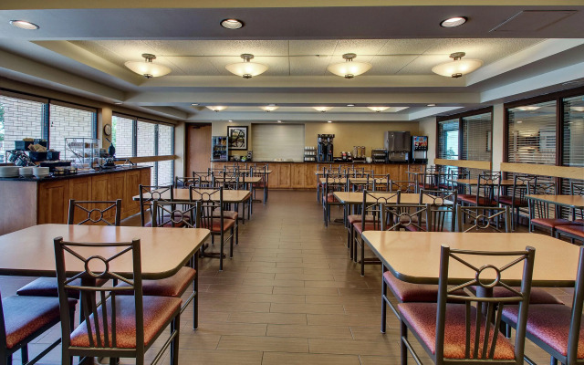 Best Western East Towne Suites