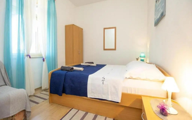Apartment Brunac