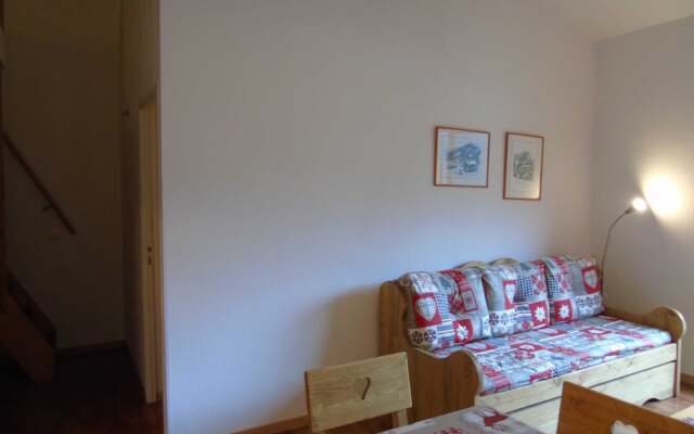 Lou Services Apartment CB72 LSI 001