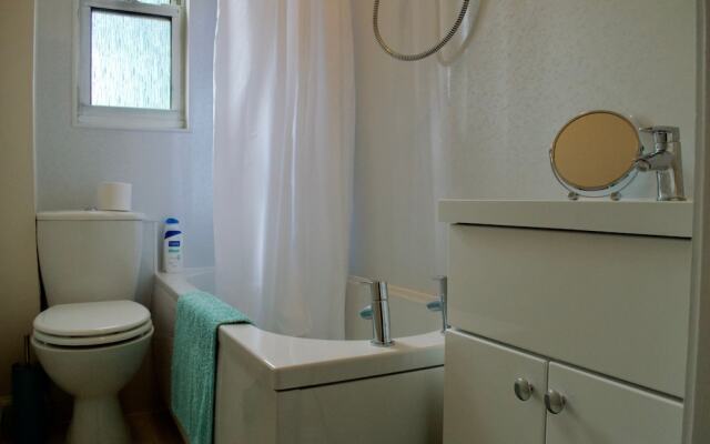 1 Bedroom Flat In Edinburgh