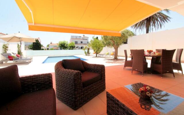 Leon Inmo Medas 27 A - 10699