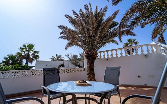 Belvilla by OYO Holiday Home in Arico El Nuevo