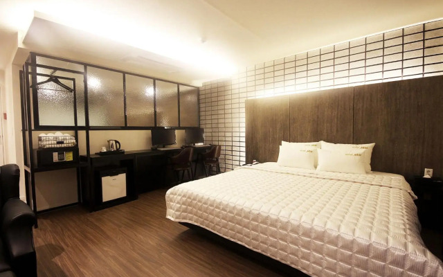 Hotel MU