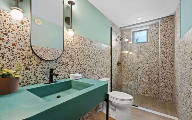 HiBird- Apartment and Suites Hotel