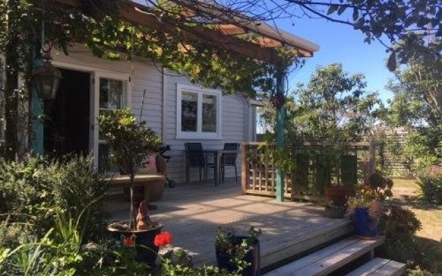 Rainbow Cottage B&B
