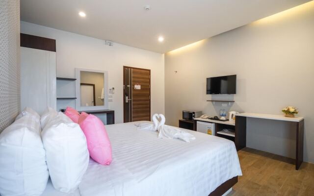 U Home Hotel
