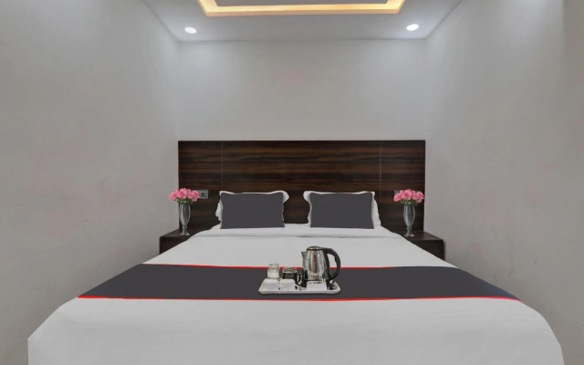 Flagship 92648 Hotel Jwala