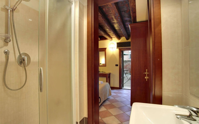 Garden Houses Apartment