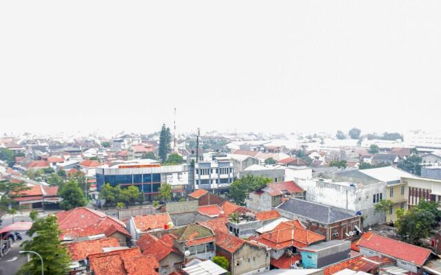 Modern & Gorgeous 2BR Apartment at Newton Residence