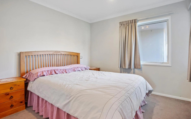 Waihi Beach Bliss - Waihi Beach Holiday Home