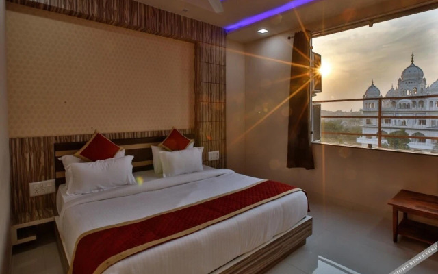 Hotel Krish Palace