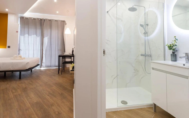 The Jolie Apartments - by the Ocean