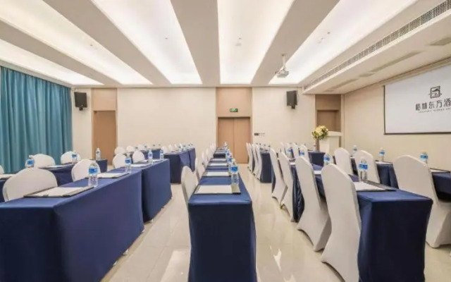 GreenTree Inn Chongqing Xiejiawan Hotel