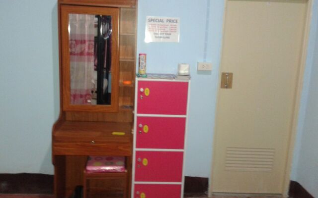 Baan Mook Anda Hostel