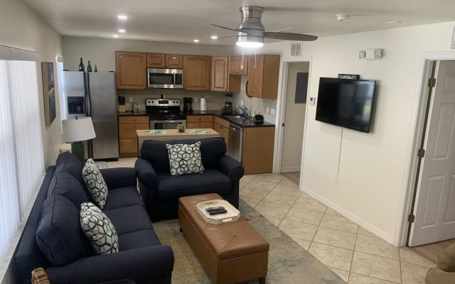 Gulf Breeze Bungalows