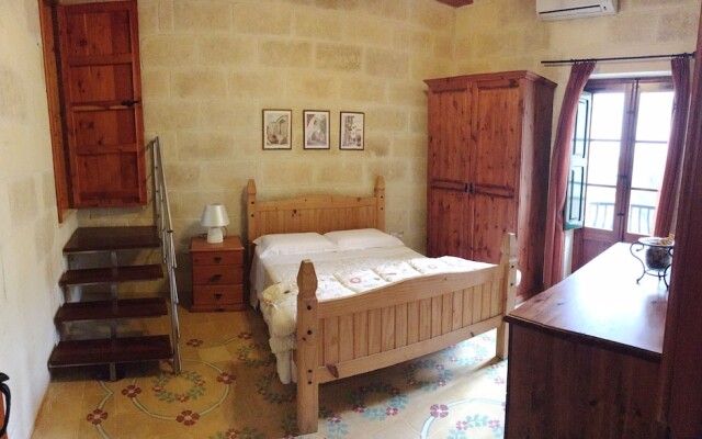 Kemmuna Farmhouse - Rest And Zest