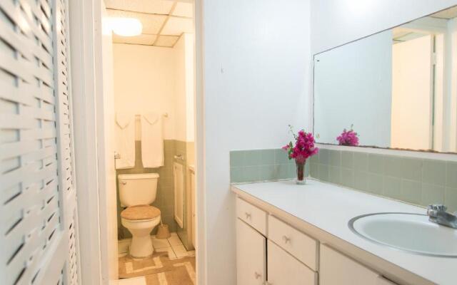 Deluxe Montego Bay Club Studio & Suites