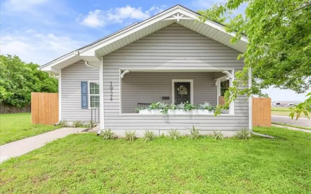 New Centrally Located Family Gathering Place