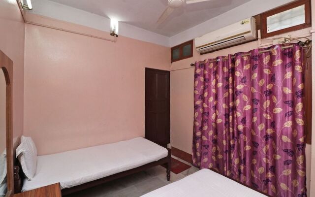 SPOT ON 41656 Hotel Maruti