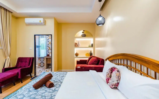 Full moon Bay hua hin Cha-am