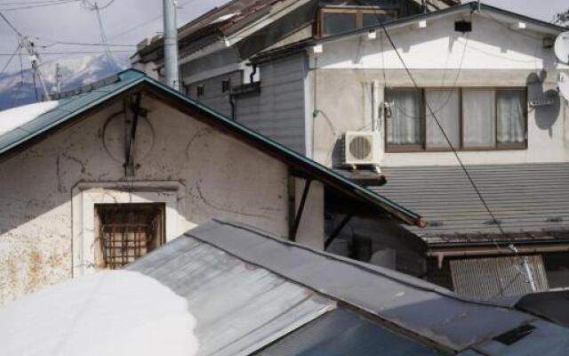 Kakurega Guest House
