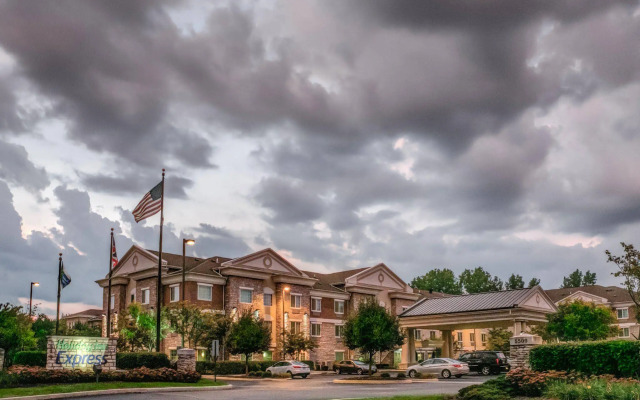 Holiday Inn Express Columbus-Dublin by IHG