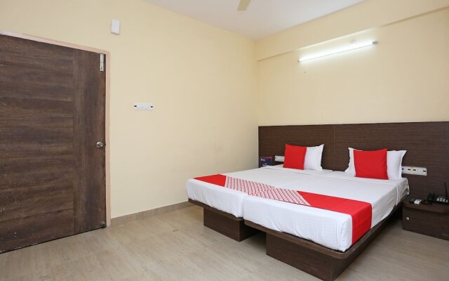 OYO 11343 Hotel Sai International