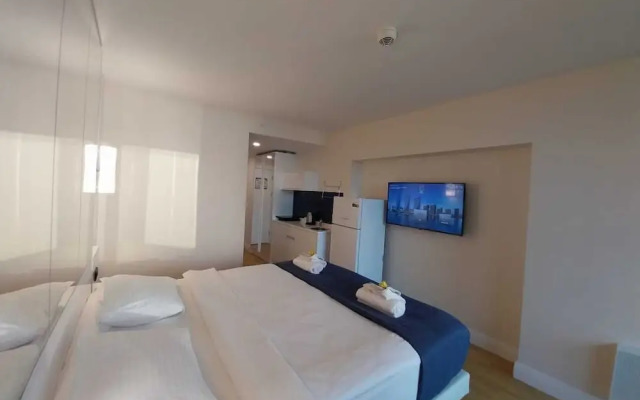 Holiday Point Orbi City