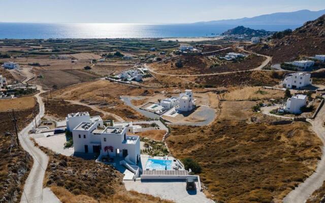Villa Milagro, Mikri Vigla