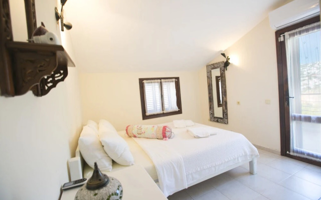 Villa Jannadutania by Akdenizvillam