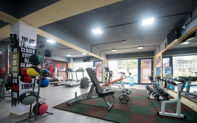 Holiday Inn Accra Airport