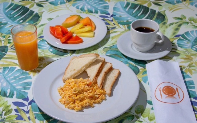 Hotel Hostal Caps El Dorado